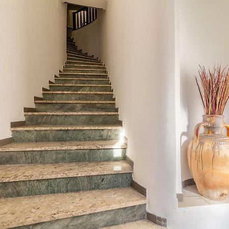 Antica Locanda Cavallino Bianco Cerveteri Bagian luar foto