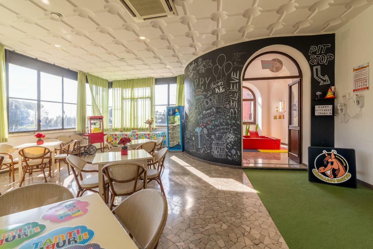 Antica Locanda Cavallino Bianco Cerveteri Bagian luar foto