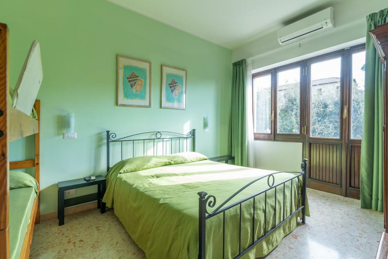 Antica Locanda Cavallino Bianco Cerveteri Bagian luar foto